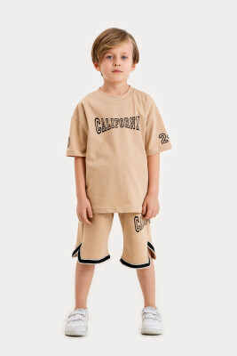 Wholesale Boys 2-Piece T-Shirt and Shorts Set 10-13Y Gold Class 1010-4605 - 2