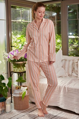 Toptan Kadın Gömlek Yaka Düğmeli Pijama Takımı S-M-L-XL Zeyland 1070-ZK24-112133 - Zeyland