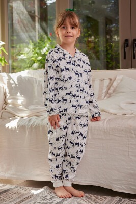 Toptan Kız Çocuk Geyik Desenli Düğmeli Pijama Takımı 3-12Y Zeyland 1070-ZK24-126261 - Zeyland