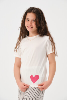 Toptan Kız Çocuk Zincir Kolye Detaylı, Kalp Baskılı T-shirt 8-15Y Jazziee 2051-241Z4ALN51 - Jazziee