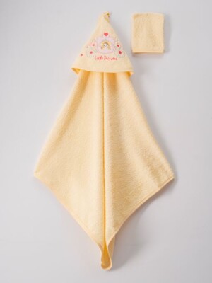 Wholesale 2-Piece Baby Girl Set with Scrub Mitt and Towel 72x80 Ramel Kids 1072-463K Yellow