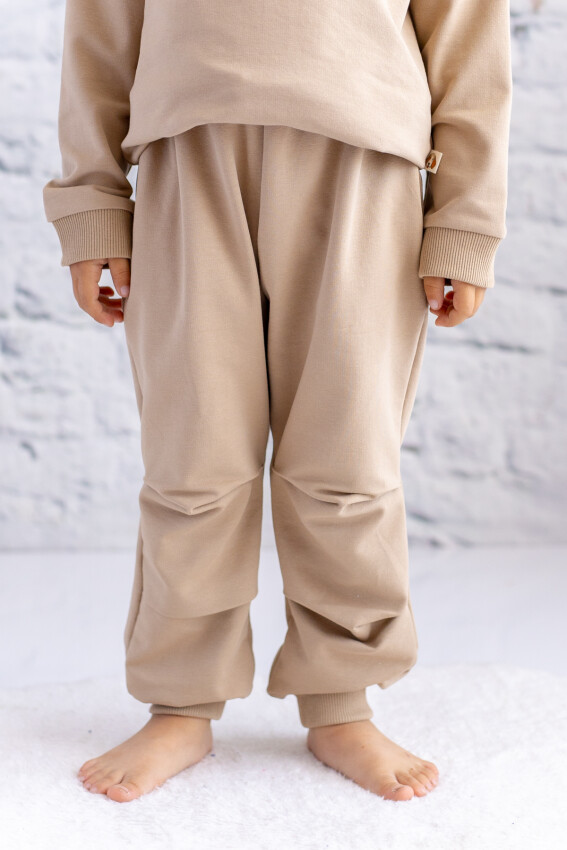 Wholesale Boys' Track Pants with Pleat Details 5-8Y Zeyland 1070-252M3KOP06 - 1